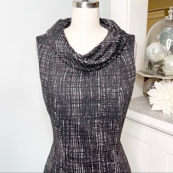 Willi Smith Black & Gray Printed Cowl Neck Sheath Dress 4 Small - Picture 3 of 10